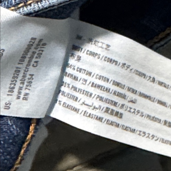 Abercrombie & Fitch Dark Blue Ankle Jeans - Picture 9 of 9